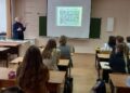 15 февраля в рамках работы городского сетевого сообщества учителей иностранного языка прошел семинар - практикум по теме «Совершенствование навыков спонтанной речи на английском языке с целью достижения предметных результатов ФГОС».