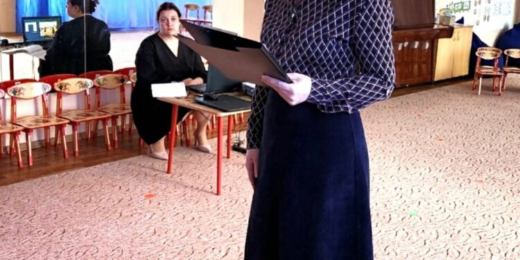 В рамках работы муниципальной методической службы на базе МАДОУ № 8 “Золушка” прошёл семинар “Взаимодействие участников образовательного процесса на занятиях по музыкальной деятельности с детьми с ОВЗ”