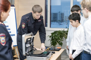 Интерактивный форум профессиональной ориентации школьников «Проф-гид»